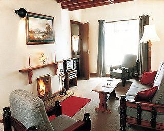 Galway Bay Cottages Barna  Buitenkant foto